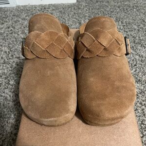 Soludos suede clogs